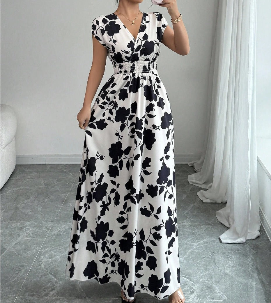 Daniela | Long Floral Dress with V-Neckline