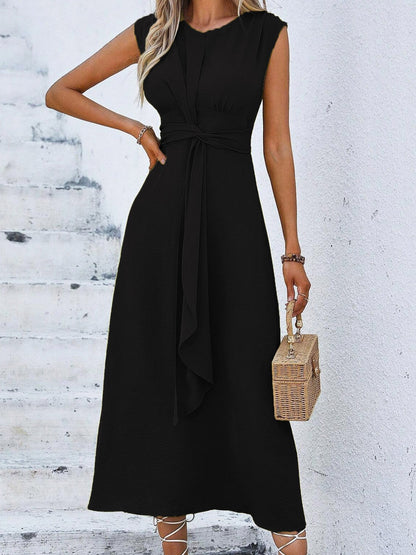 Eva | Elegant Sleeveless Dress with Adjustable Waist